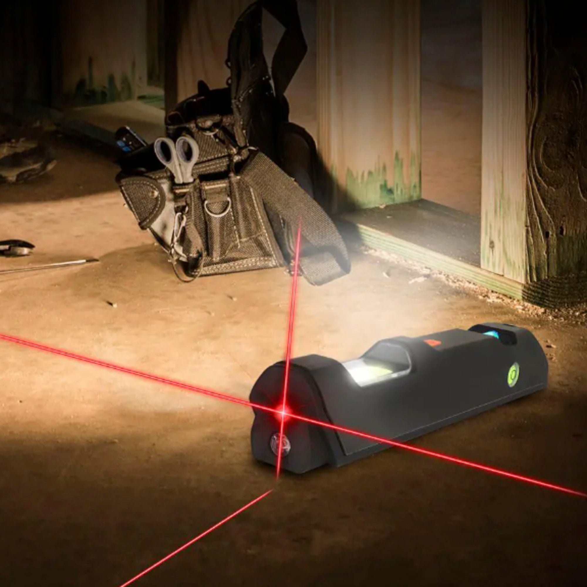 Rechargeable store laser level